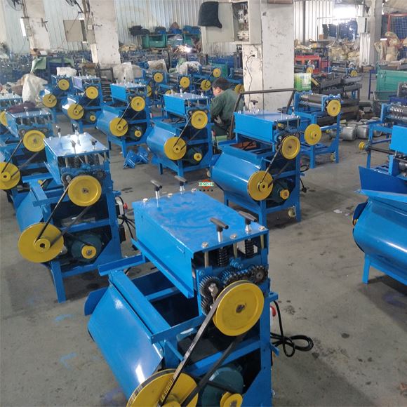 Used Wire Cutting and Stripping Machine
